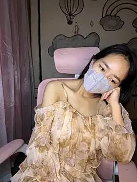 Freechat TiNa_04 on StripChat