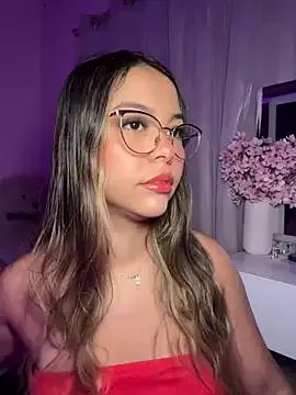 Freechat tuckersabrina on StripChat