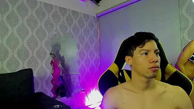 Twink_sensationx — FUCK FACE TWO COUPLES