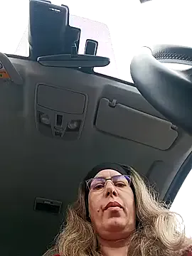 Freechat uber_babe on StripChat