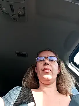 Freechat uber_babe on StripChat