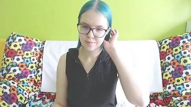 Freechat Ultra_Meow on StripChat