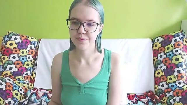 Freechat Ultra_Meow on StripChat