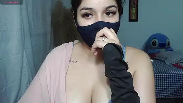 Freechat umarany on StripChat