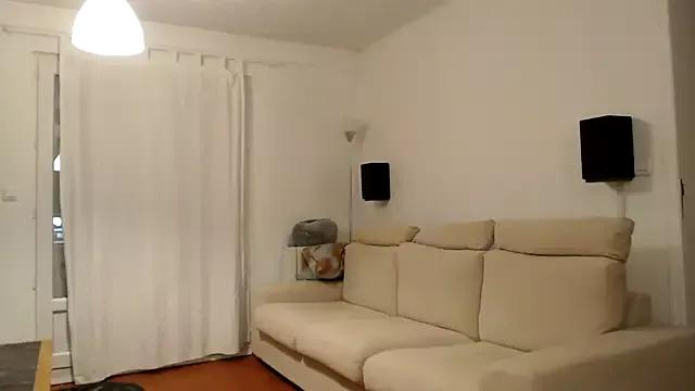 vagina02cam on StripChat