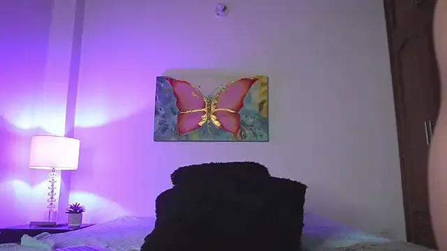 Freechat valentina_king18 on StripChat