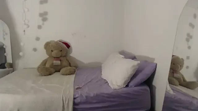 ValienteGirl_ — val.. bounce? a little