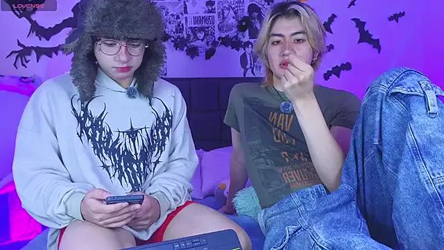 Watch Vamps_Lovers, they want to masturbate for you Vamps_Lovers from StripChat