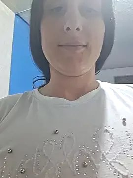 Freechat vaneza1999 on StripChat