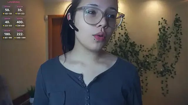 Freechat VerniceEngelking on StripChat