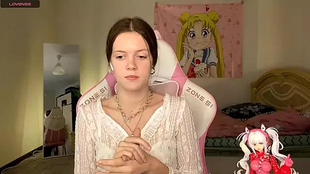 Freechat VibeQueenLucy on StripChat