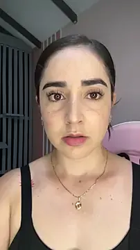 Vicky-Andrade on StripChat