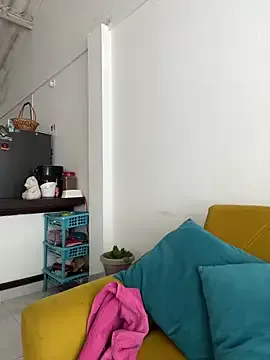 Freechat violet-333 on StripChat