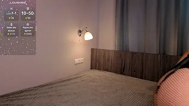 Violet_Johnsonn on StripChat