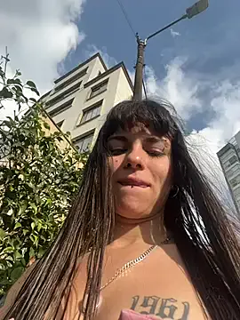 VioletaSubmissive on StripChat