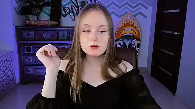 VivienLeeigh on StripChat 