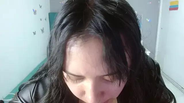 Freechat wandafuckass on StripChat