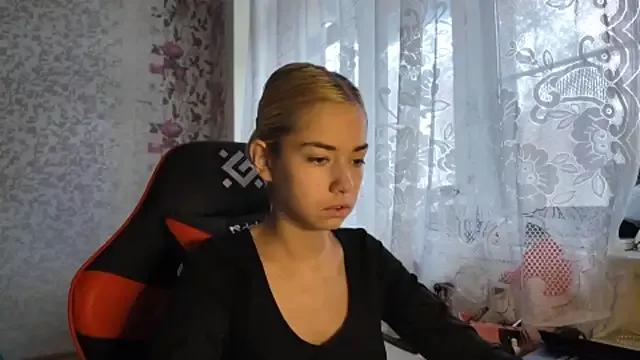 Witching_Moon on StripChat