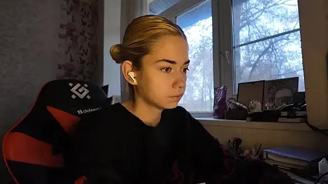 Witching_Moon from StripChat