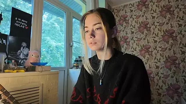 Witching_Moon on StripChat