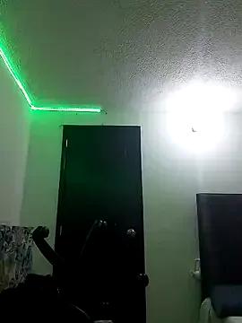 Xaira_Ruiz_ from StripChat