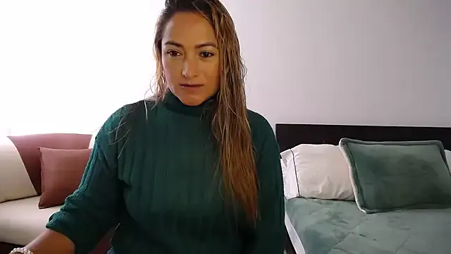 ximenaxcite19 — naken dildo cum squirt