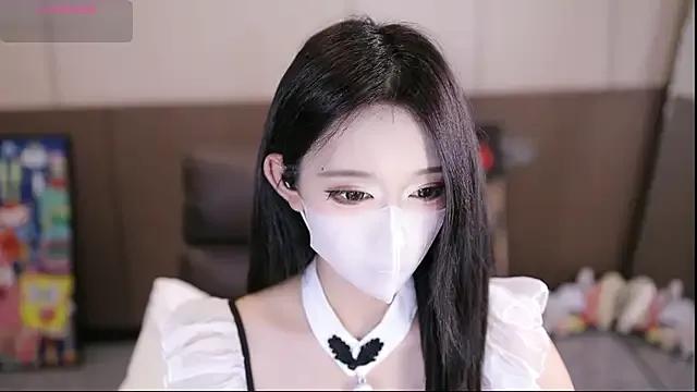 yaya_1888 on StripChat 