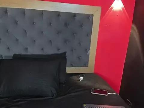 YayaHilton on StripChat 