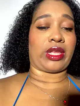 Yera_brown69 on StripChat