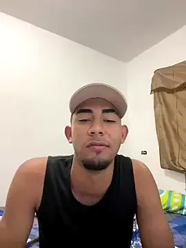 youngalexofficial on StripChat