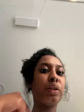 Freechat Your_Paris on StripChat