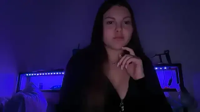 yourmila1 — Freechat on StripChat