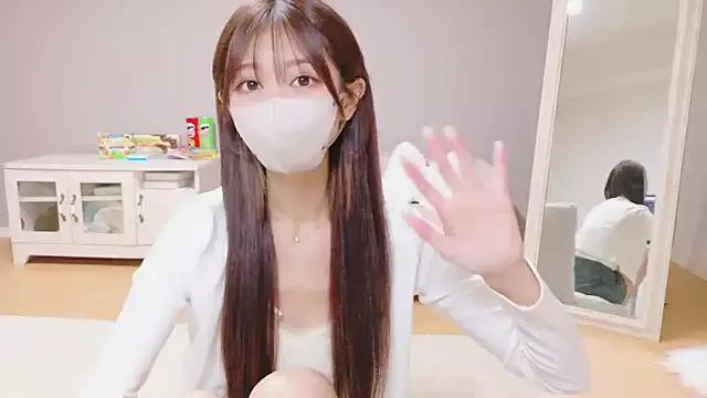 Cute Yuna-ch wants you to fuck her body now Yuna-ch from StripChat