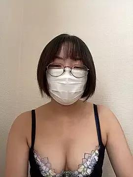 Yurika_oO on StripChat