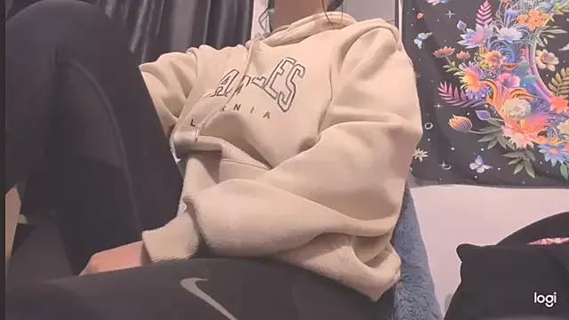 zinnia_ on StripChat