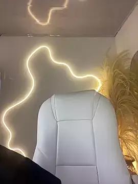 Zoe_Serrat on StripChat