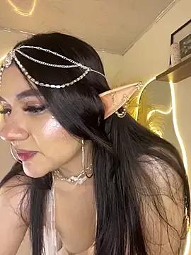 Zoe_Serrat on StripChat