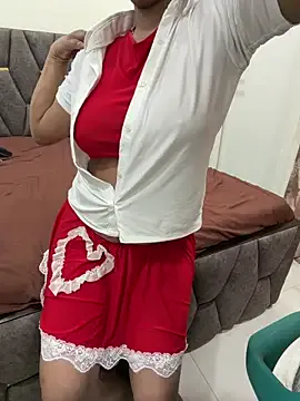 Zoya_Hottest — Full nude in public