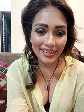 zoyarathore from StripChat